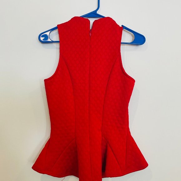 RED SEXY TOP - Picture 2 of 2